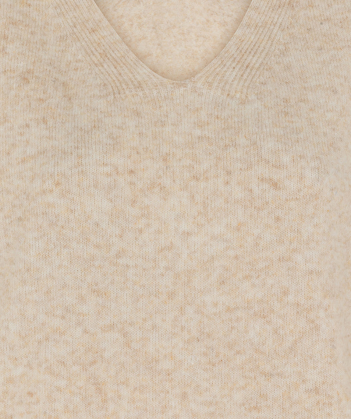 EsQualo Cable Knit V-Neck, Biscuit