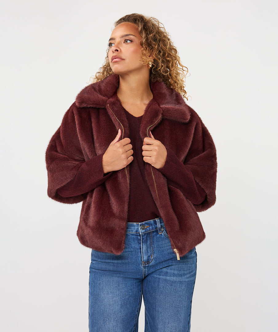 EsQualo Poncho Faux Fur Coat, Merlot