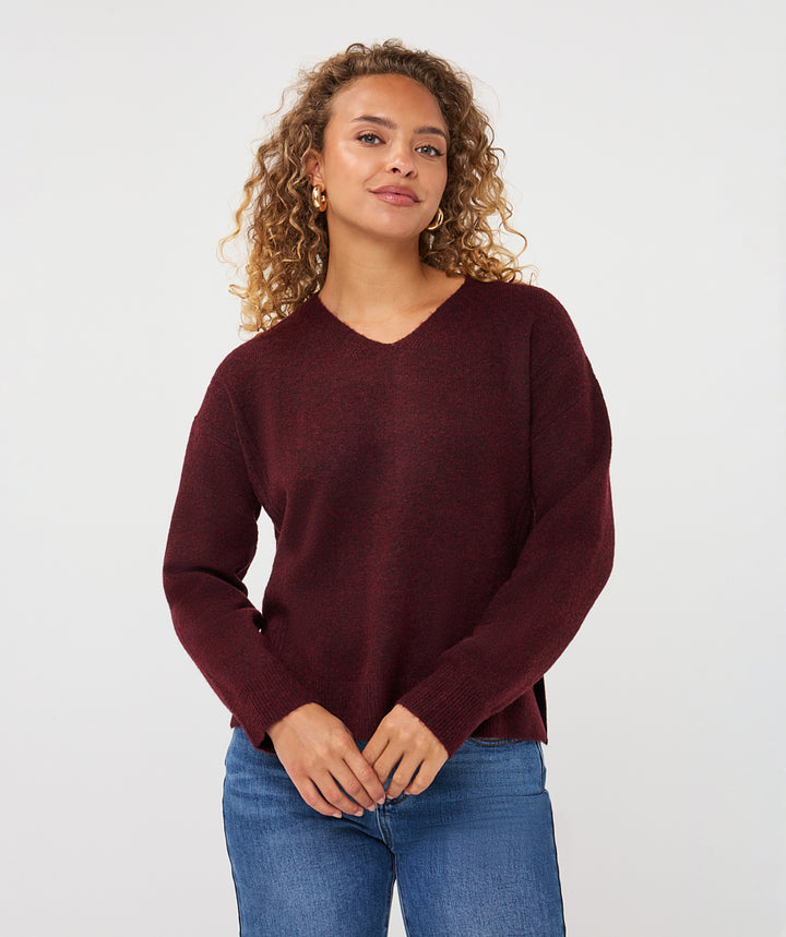 EsQualo Cable Knit V-Neck, Merlot