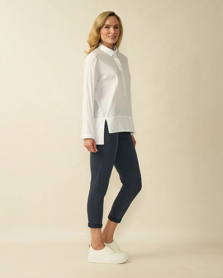 Decollage White Classic Cotton Dipped Hem Shirt