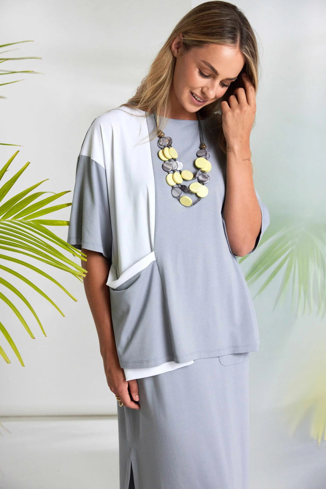 NAYA Dove Grey White Mixed Panel Top